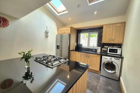 Kitchen/Diner-4th