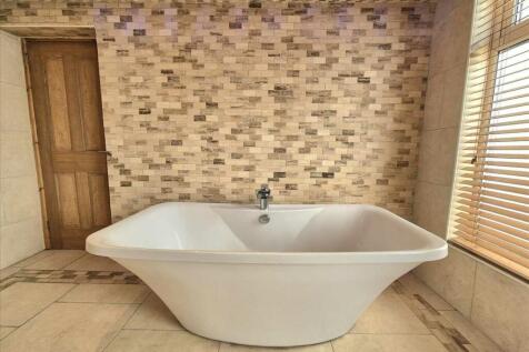 Bathroom-3rd Image