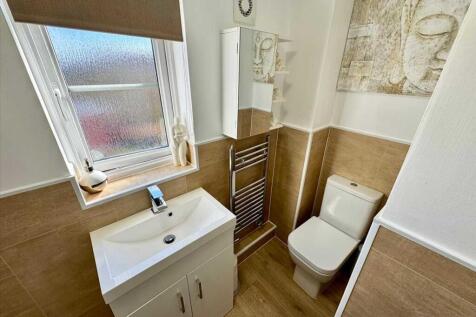 En Suite (Third