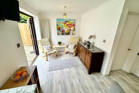 Kitchen/Diner (First