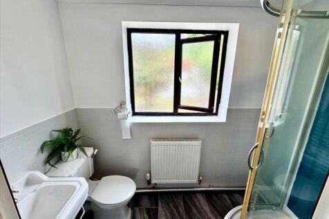 En Suite (Second
