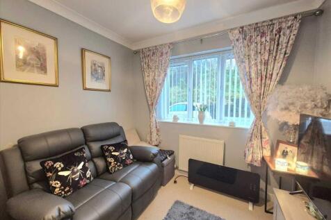 Bedroom 3 (Currently