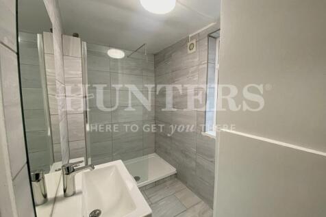 Bathroom (watermark).jpg