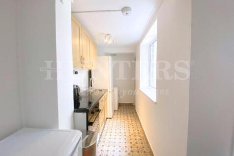 Kitchen (watermark).jpg