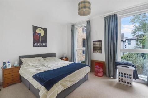Bedroom_Pic_ (1).jpg