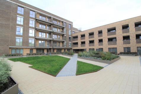 Rear Communal garden