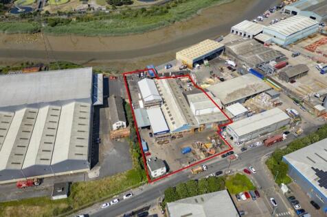 0642_River_Road_Barking.jpg