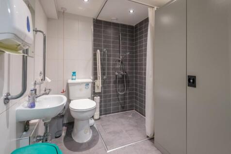 175_Vicarage_Lane_E15.jpg