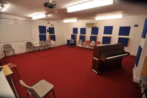 Music Room.JPG