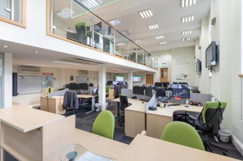 035_Vicarage_Lane_E15.jpg
