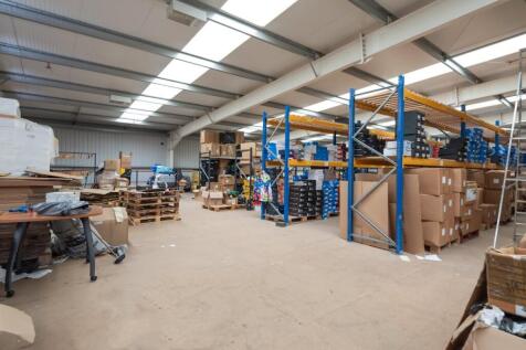 25Unit_14_Easter_Industrial_Park_RM13.jpg