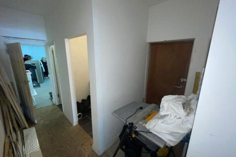 0acbf2e4efcc4a7aa704699d63982075.jpg