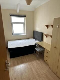 11-Bedroom_5-0008.jpg