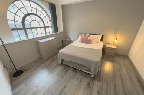 1, 15 Hatton