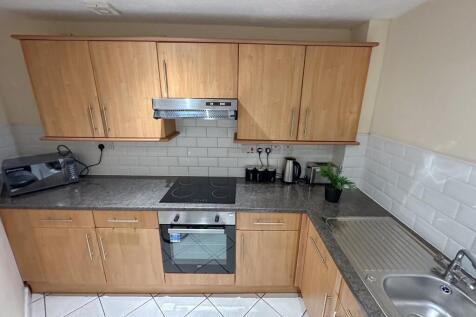 10, 272 Upper Parlia