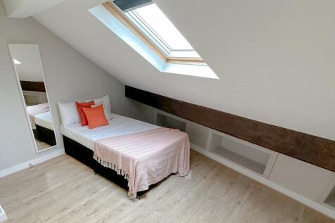 106 Holt Road7
