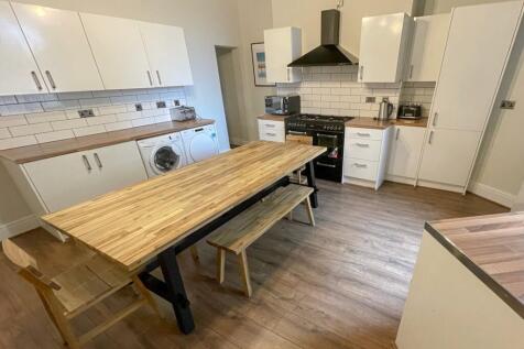 46 Upper Parliament(