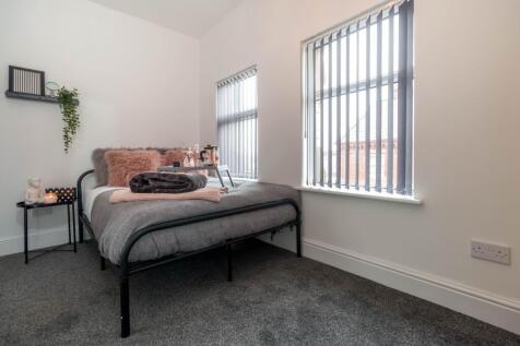 Apt 6 1a Holmes St L