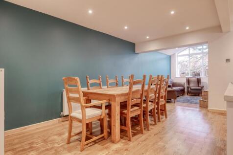 Lounge / Kitchen / Diner