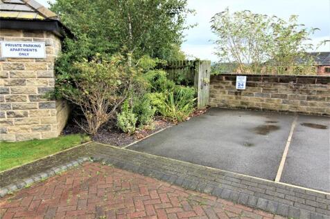 PARKING &amp; GARDENS