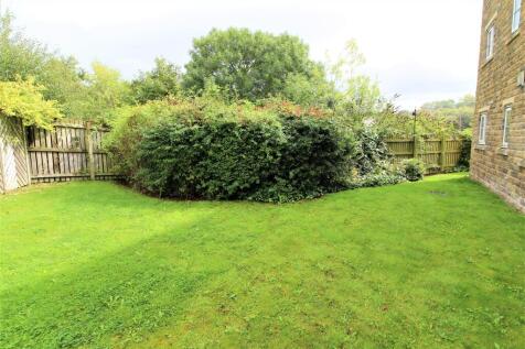 PARKING &amp; GARDENS