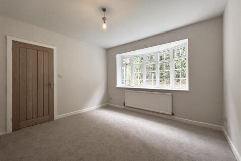 DOWNSTAIRS BEDROOM / RECEPTION ROOM