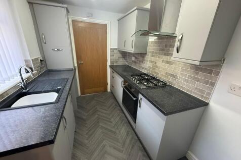 Kitchen (d)