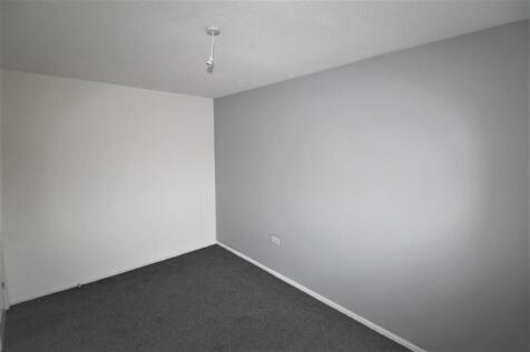 Bedroom (b)
