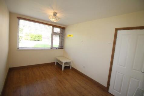 Bedroom 1 (a)