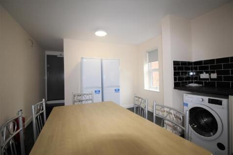 Communal Kitchen