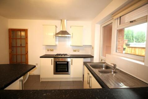 Kitchen (c) 