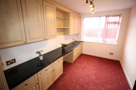 3rd Bedroom (b) 