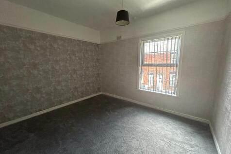 Bedroom (h)