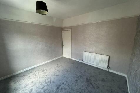 Bedroom (i)