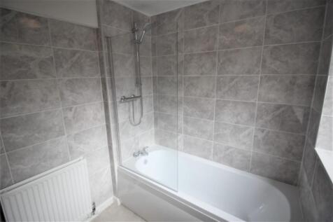Bathroom (c)