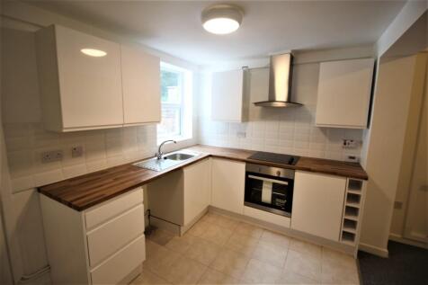 Kitchen (b) 