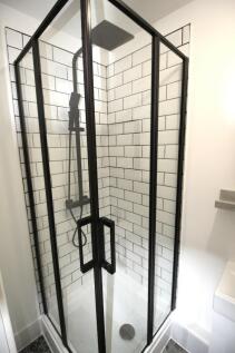 En-Suite b