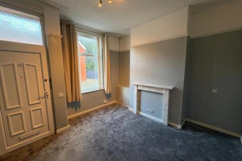 Living room (a)