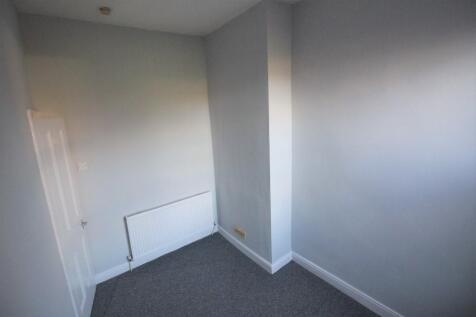 2nd Bedroom (a) 