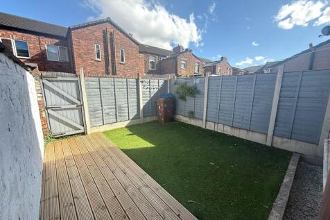 Rear yard (h)