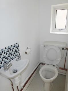 Toilet (d)