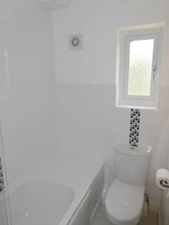 Bathroom (i)