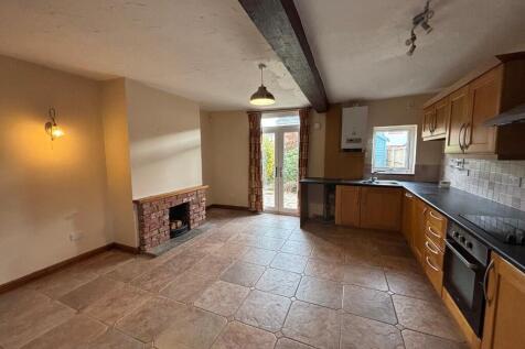 Kitchen (c)