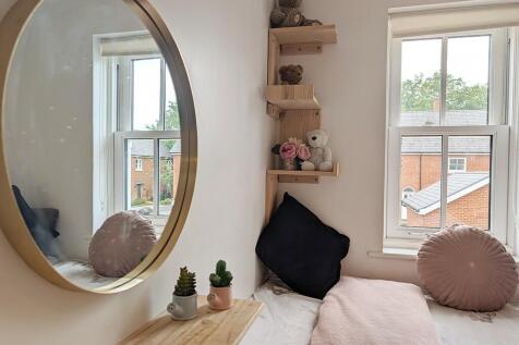 Bedroom 3 Window ...