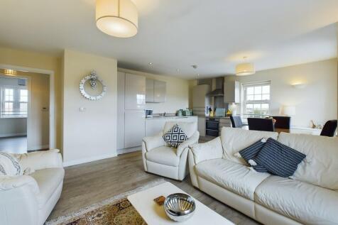 Living area angle...