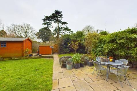 Back Garden CAM02...