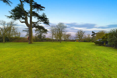 Grounds CAM02314G...