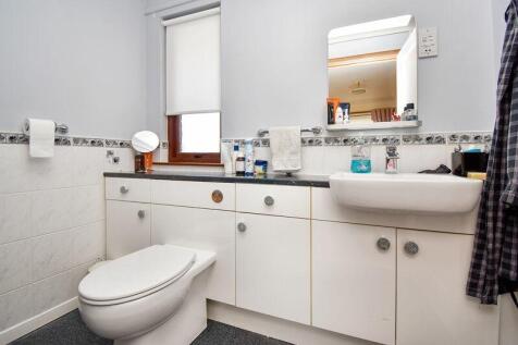 Ensuite Angle 1