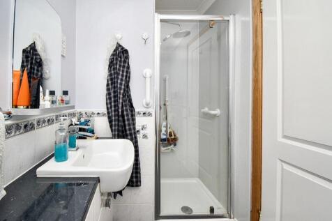 Ensuite Angle 2