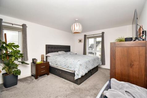 Bedroom 1 Angle 1